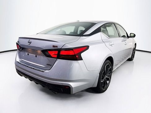 Used 2023 Nissan Altima 2.5 SR image 5