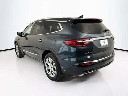 Used 2018 Buick Enclave Avenir w/ Avenir Technology Package AWD/4WD image 7