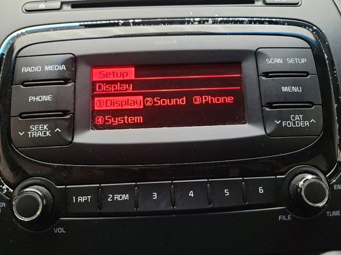 Used 2018 Kia Forte LX FWD image 25