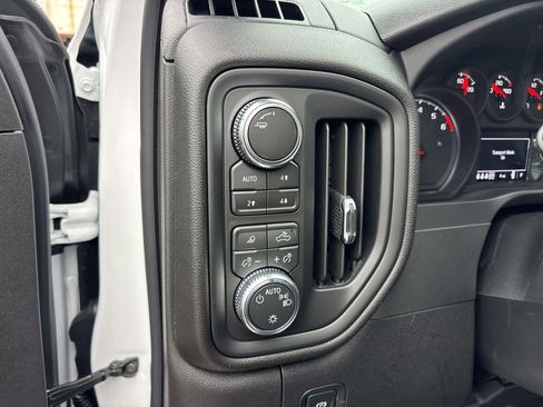 New 2026 GMC Sierra 1500 Pro w/ Pro Value Package AWD/4WD image 9