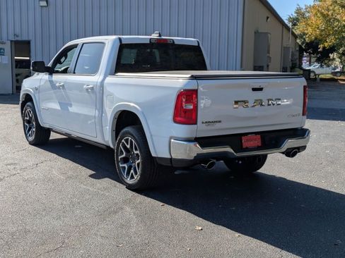 New 2026 RAM 1500 Laramie AWD/4WD image 5