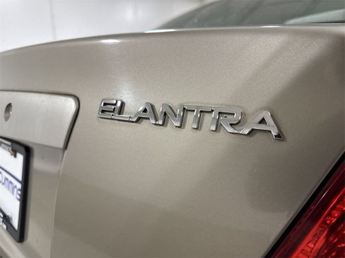 Used 2006 Hyundai Elantra Limited image 26