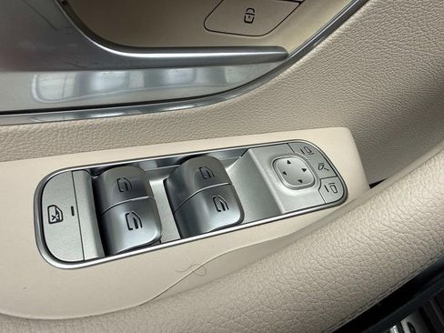 Used 2021 Mercedes-Benz GLE 350 image 25