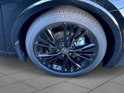 New 2026 Toyota Prius Plug-In Hybrid image 12