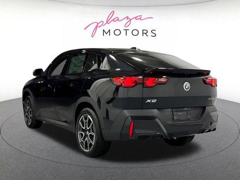 New 2026 BMW X2 xDrive28i w/ Technology Package AWD/4WD image 4