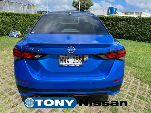 Used 2024 Nissan Sentra SR w/ SR Premium Package FWD image 6
