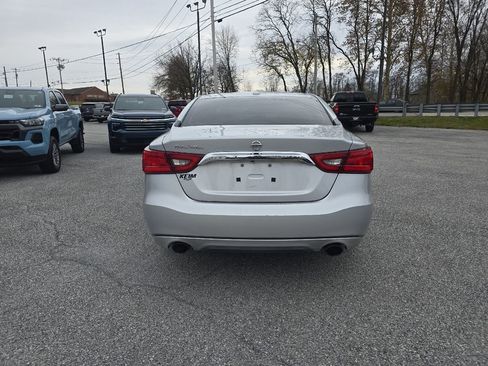 Used 2016 Nissan Maxima 3.5 S image 12