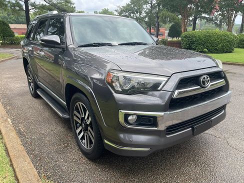 Used 2016 Toyota 4Runner Limited RWD image 7