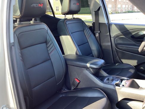 Used 2022 GMC Terrain AT4 w/ Infotainment Package II image 27