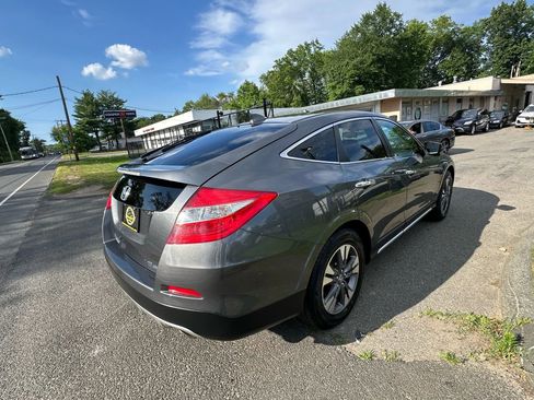 Used 2013 Honda Crosstour EX-L image 5