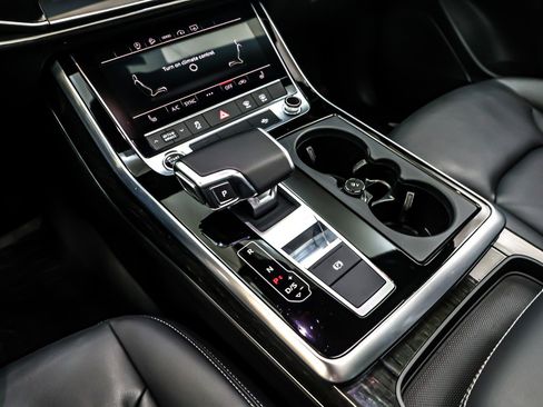 Used 2025 Audi Q7 2.0T Premium w/ Convenience Package image 7