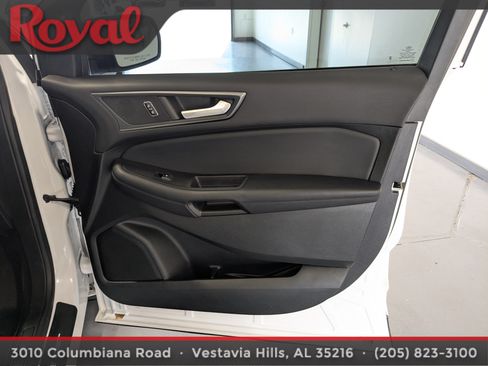 Used 2023 Ford Edge SE w/ Black Appearance Package AWD/4WD image 7
