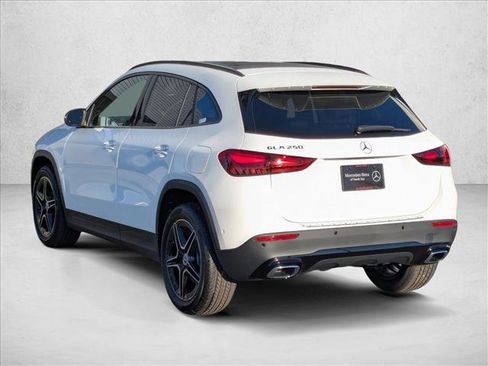 New 2026 Mercedes-Benz GLA 250 GLA 250 image 9