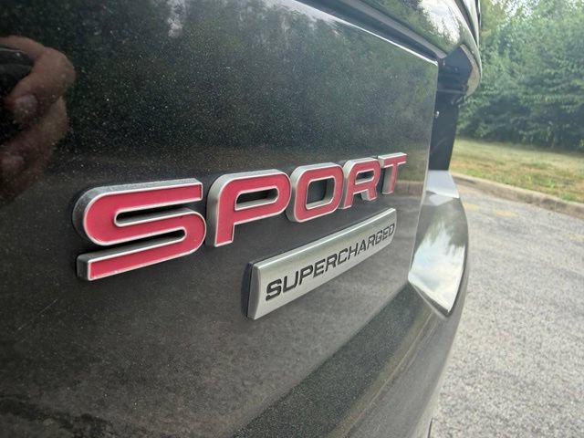 Used 2017 Land Rover Range Rover Sport Supercharged AWD/4WD image 10