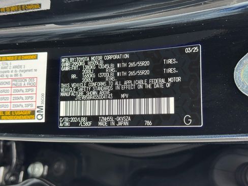 Used 2025 Toyota 4Runner Platinum AWD/4WD image 51