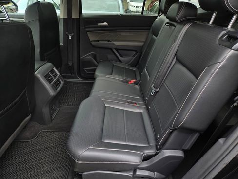 Used 2022 Volkswagen Atlas SEL image 12