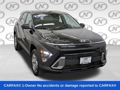 Used 2024 Hyundai Kona SE AWD/4WD image 16