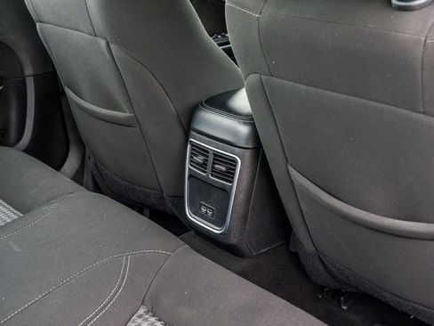 Used 2023 Dodge Charger SXT RWD image 14