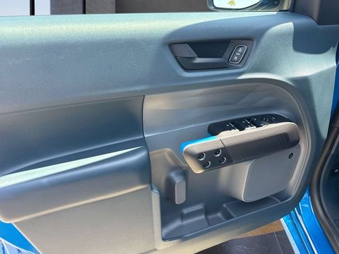 Certified 2025 Ford Maverick Lobo AWD/4WD image 19