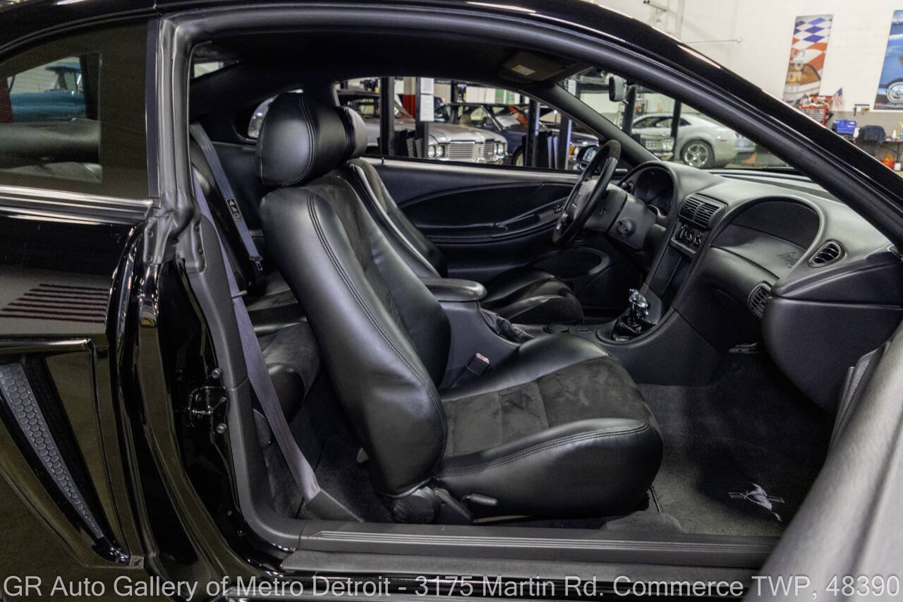 Used 1999 Ford Mustang GT RWD image 37