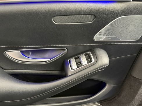 Used 2015 Mercedes-Benz S 550 4MATIC Sedan image 36