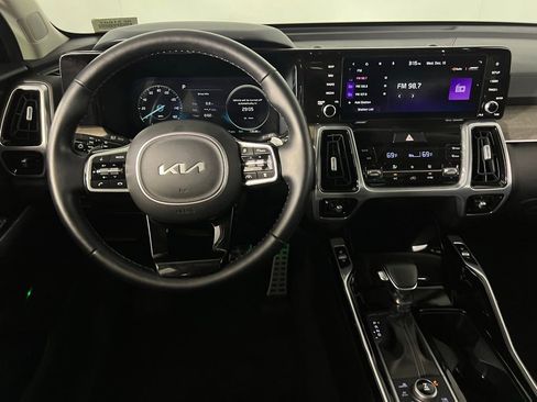 Used 2022 Kia Sorento SX Prestige image 14