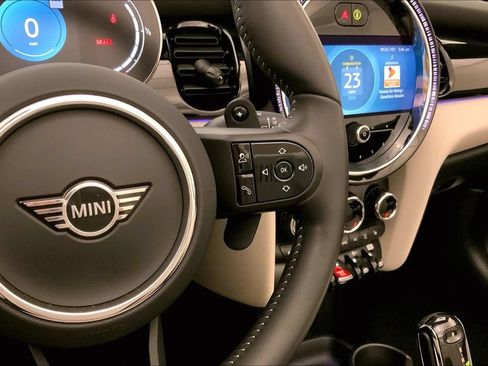 Used 2023 MINI Cooper S w/ Signature Upholstery Package FWD image 19