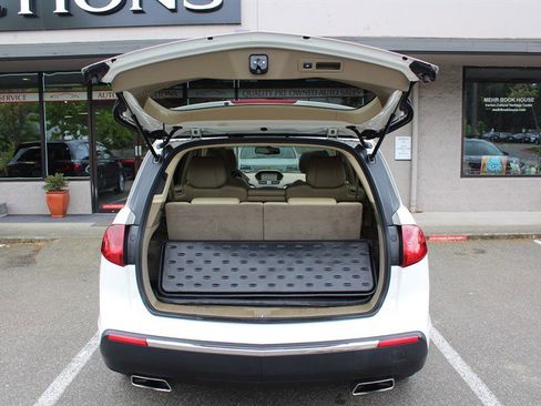 Used 2013 Acura MDX w/ Technology Package AWD/4WD image 27