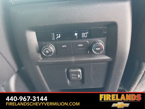 Certified 2023 Chevrolet Traverse LT w/ Midnight/Sport Edition image 38