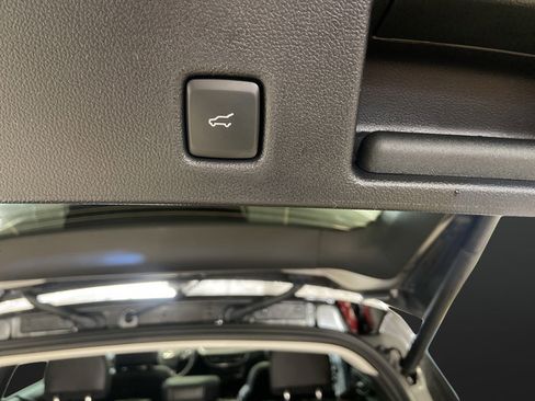 New 2025 Ford Escape SE w/ PHEV Premium Package FWD image 16