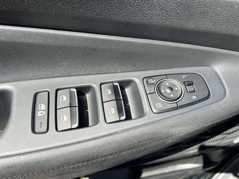 Used 2023 Hyundai Santa Fe SEL w/ Winter Weather Package image 24