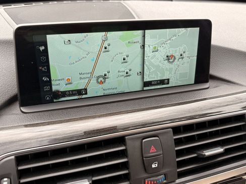 Used 2017 BMW 320i Sedan image 28