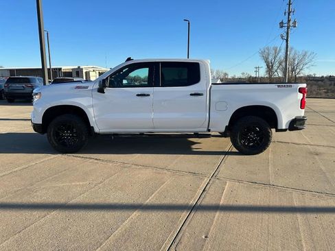 Used 2023 Chevrolet Silverado 1500 LT Trail Boss image 6