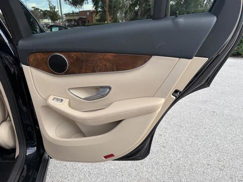 Used 2016 Mercedes-Benz GLC 300 GLC300 4MATIC image 16