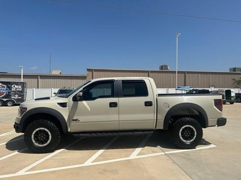 Used 2014 Ford F150 Raptor w/ Equipment Group 801A Luxury AWD/4WD image 21