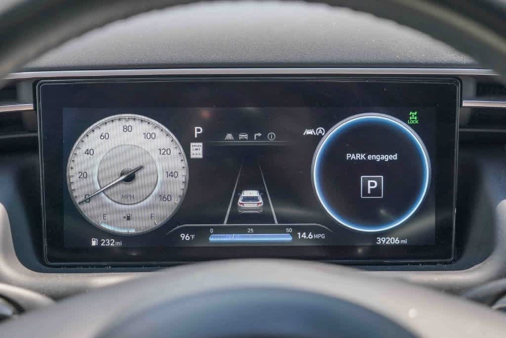 Used 2022 Hyundai Tucson Limited w/ Cargo Package AWD/4WD image 23