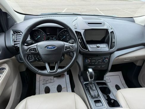 Used 2018 Ford Escape SEL image 14