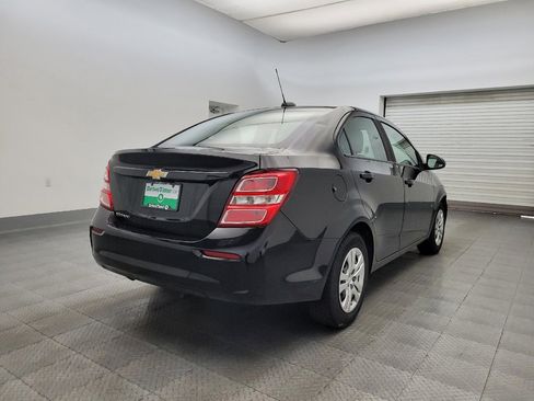 Used 2019 Chevrolet Sonic LS image 9