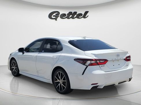 Certified 2024 Toyota Camry SE FWD image 7