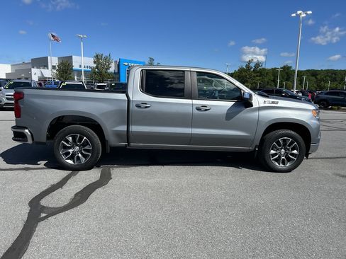Used 2023 Chevrolet Silverado 1500 LT w/ Z71 Off-Road Package AWD/4WD image 8