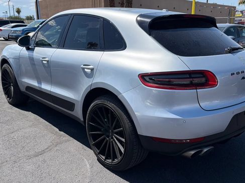 Used 2016 Porsche Macan S w/ Infotainment Package AWD/4WD image 3