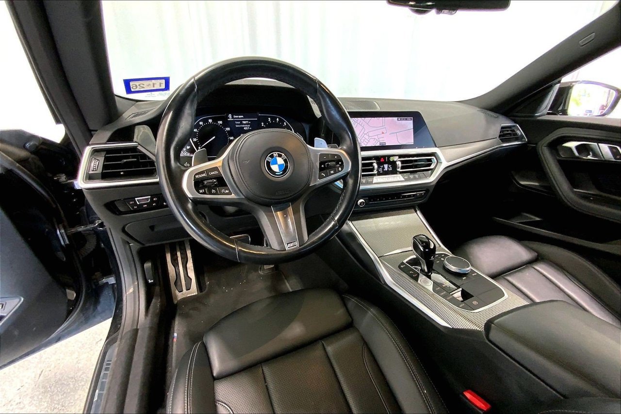 Used 2022 BMW 230i Coupe w/ M Sport Package RWD image 14