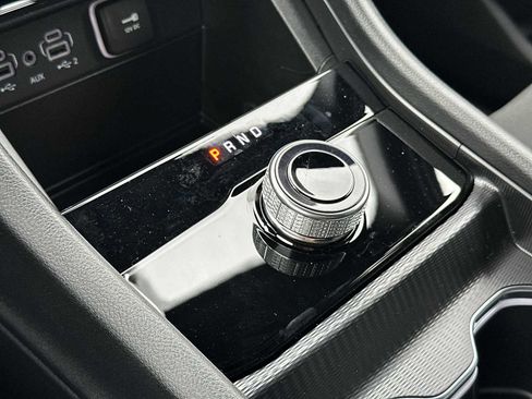 New 2025 Jeep Grand Cherokee Laredo image 19