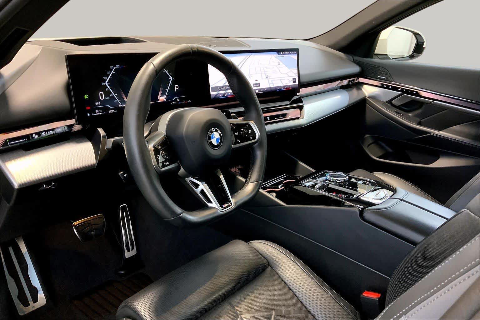 Used 2024 BMW 540i xDrive w/ Executive Package AWD/4WD image 17