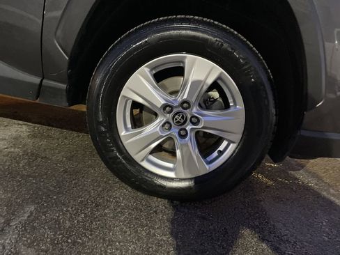 Certified 2021 Toyota RAV4 XLE w/ Convenience Package image 11