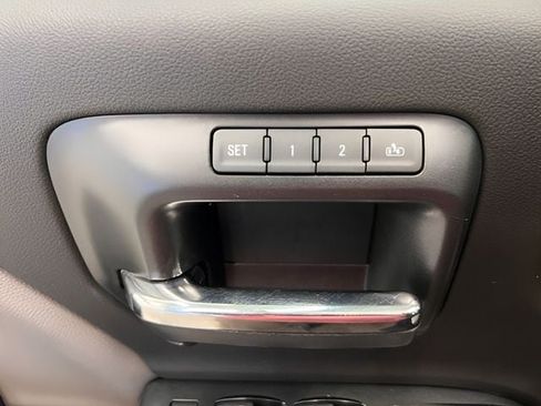 Used 2018 GMC Sierra 1500 SLT AWD/4WD image 15