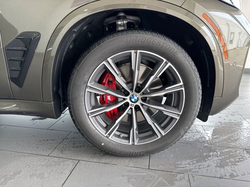 New 2026 BMW X5 xDrive40i w/ M Sport Package AWD/4WD image 58