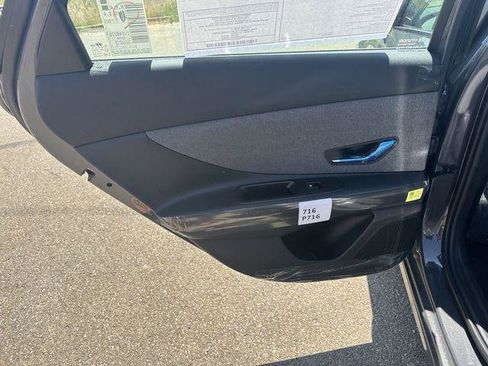 New 2025 Hyundai Tucson Blue image 31