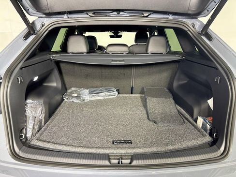 New 2026 Volkswagen Atlas Cross Sport SE image 21