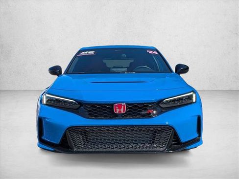 Used 2024 Honda Civic Type R image 2